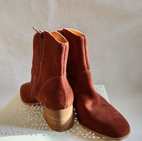 Lucky Brand Burgundy Brown Suede Zip-up Ankle Boots Sz 9 - Picture 2 of 13